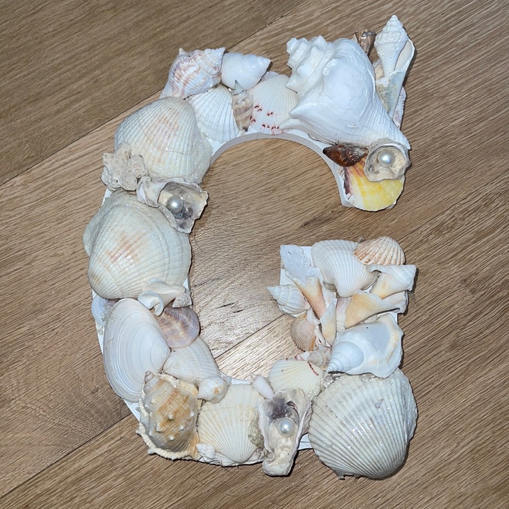 Handmade Letter G Seashells